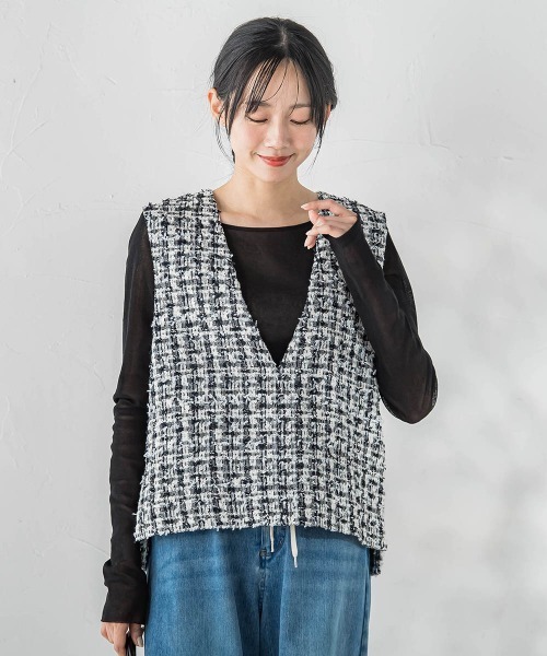 Droite lautreamont(ドロワットロートレアモン)の「ミックスツィードベスト≪洗濯機で洗える≫(ベスト・レディース・ブラック/ピンク・M)」の11枚目の写真