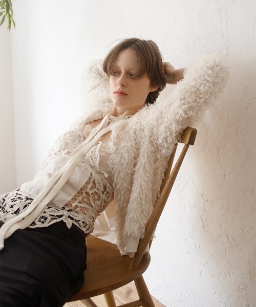 leinwande（ラインヴァンド）の「【leinwande】26SS新作 Feather Ribbon Top（スウェット・レディース・ホワイト/ブラック・ONE SIZE）」の8枚目の写真