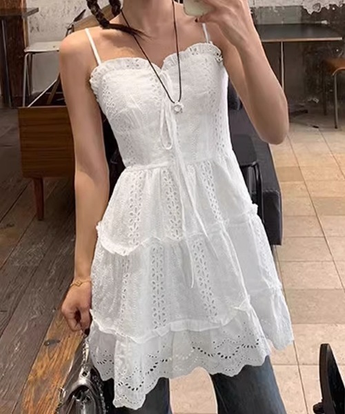 Miniministore(ミニミニストア)の「ティアードミニキャミワンピースエンブロ風(ワンピース・レディース・ホワイト・FREE)」の6枚目の写真