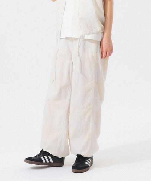 BEAMS BOY（ビームスボーイ）の「チェック ストライプ ヘムコード パンツ（その他パンツ・レディース・イエロー/ブルー・1/2）」の6枚目の写真