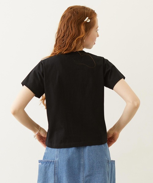MILKFED.(ミルクフェド)の「COOPER LOGO FLOCK PRINT COMPACT S/S TEE(Tシャツ/カットソー・レディース・ブラック/ライトブルー/ホワイト・S/M)」の4枚目の写真