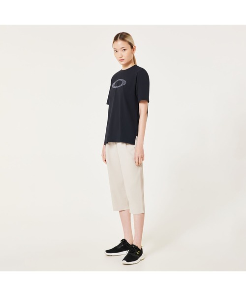 OAKLEY(オークリー)の「オークリーRADIANT UV SHADE ELLIPSE TEE 9.0Tシャツ/TRAINING WOMEN'S/スポーツ・トレーニング/レディース//OAKLEY(Tシャツ/カットソー・レディース・ブラック・XS/M/S)」の2枚目の写真
