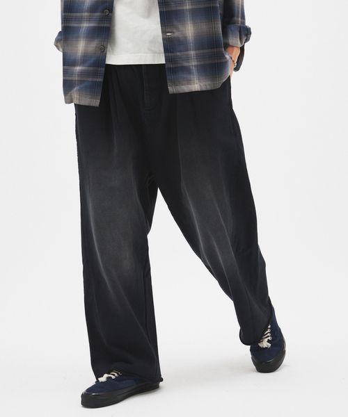JOURNAL STANDARD（ジャーナルスタンダード）の「エイジング フェード 2タック スウェット パンツ（スウェットパンツ・メンズ・チャコールグレー/ブラック・LARGE/MEDIUM）」の12枚目の写真