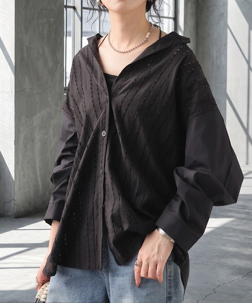 antiqua(アンティカ)の「レース切替 コットン シアー シャツ(シャツ/ブラウス・レディース・ホワイト/ブラック・ONESIZE)」の2枚目の写真