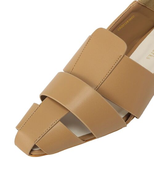 Green　Parks（グリーンパークス）の「グルカバブーシュパンプス（パンプス・レディース・ベージュ/シルバー/ブラック・M/L/S）」の20枚目の写真