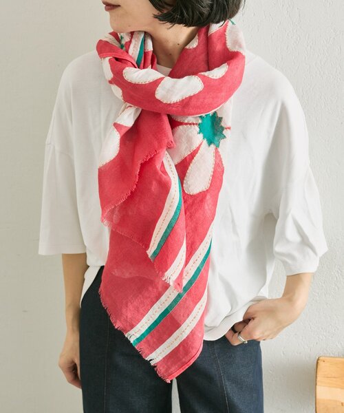 ear PAPILLONNER(イアパピヨネ)の「【JAITUSH】BIG FLOWER STOLE/花柄ストール(ストール/ショール・レディース・レッド/ブルー・FREE)」の9枚目の写真
