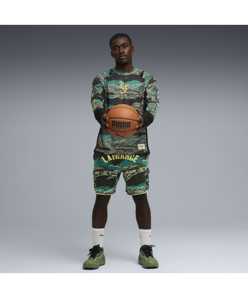 PUMA(プーマ)の「PUMA プーマ メンズ バスケットボール La France サプライ MOTO 長袖 シャツ(Tシャツ/カットソー・メンズ・ブラック×グリーン・X-LARGE/SMALL/MEDIUM/LARGE)」の4枚目の写真