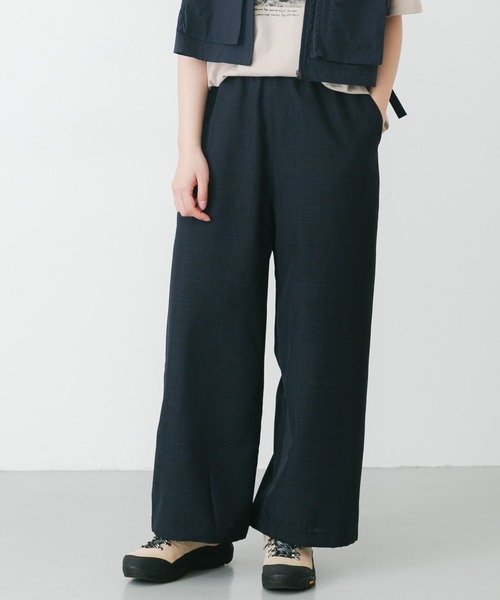 EKAL（エカル）の「『UR TECH DRYLUXE』ハイツイストイージートラウザー（その他パンツ・レディース・グレー/ブルーグレー/ネイビー・ONE）」の22枚目の写真