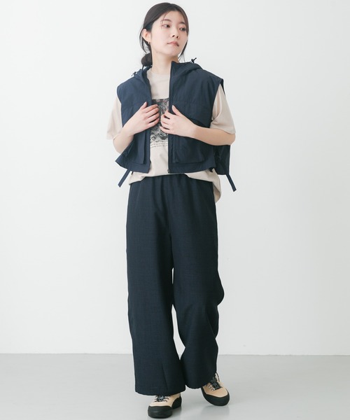 EKAL(エカル)の「『UVカット/イージーケア/吸水速乾/接触冷感/UR TECH DRYLUXE』ハイツイストイージートラウザー(その他パンツ・レディース・グレー/ブルーグレー/ネイビー・ONE)」の13枚目の写真