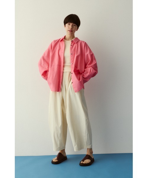 HeRIN.CYE(ヘリンドットサイ)の「Back shirring shirt バックシャーリングシャツ(シャツ/ブラウス・レディース・ピンク/ライトベージュ/ブラック・FREE)」の22枚目の写真