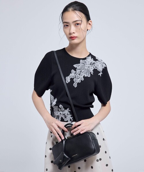 TOCCA(トッカ)の「CLAVIER LEATHER BOSTON BAG ボストンバッグ(ボストンバッグ・レディース・ベージュ系/レッド系/ブラック系・F)」の9枚目の写真