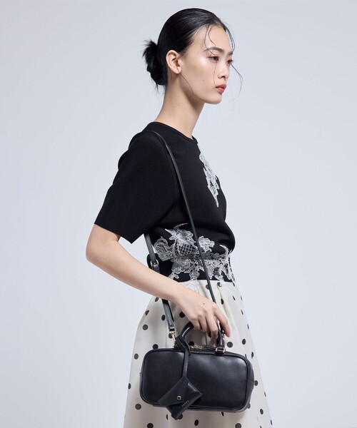 TOCCA(トッカ)の「CLAVIER LEATHER BOSTON BAG ボストンバッグ(ボストンバッグ・レディース・ベージュ系/レッド系/ブラック系・F)」の10枚目の写真