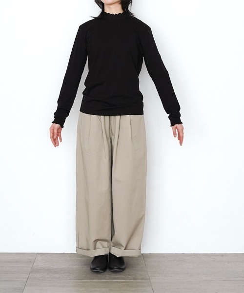 オオカミとフクロウ（オオカミとフクロウ）の「オオカミと小鳥の囀る木の下で“あわせ”（Tシャツ/カットソー・レディース・ブラック/オフホワイト/ライトグリーン・FREE）」の4枚目の写真