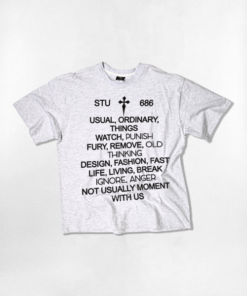 NOTUSUAL（ノットユージュアル）の「nuビッグフォントオーバーサイズ半袖Tシャツ4カラー（Tシャツ/カットソー・レディース・ホワイト×グレー/ブラック/ネイビー/ホワイト・SMALL/MEDIUM/LARGE/X-LARGE）」の7枚目の写真