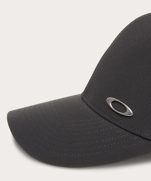OAKLEY(オークリー)の「OAKLEY/オークリー キャップ ESSENTIAL METAL CAP 25.0 FOS902035(キャップ・メンズ・ブラック/ダークグレー/ベージュ・FREE)」の8枚目の写真