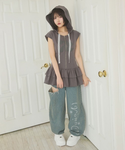 rumnel:(ルムネル)の「フーディーロゴミニワンピ / Hoodie Logo Mini One-piece(ワンピース・レディース・チャコール/アイボリー・FREE)」の15枚目の写真
