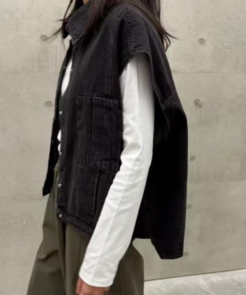 semplice（センプリチェ）の「デニムジャケット【韓国ファッション】（シャツ/ブラウス・レディース・ブラック/ブルー・F）」の4枚目の写真