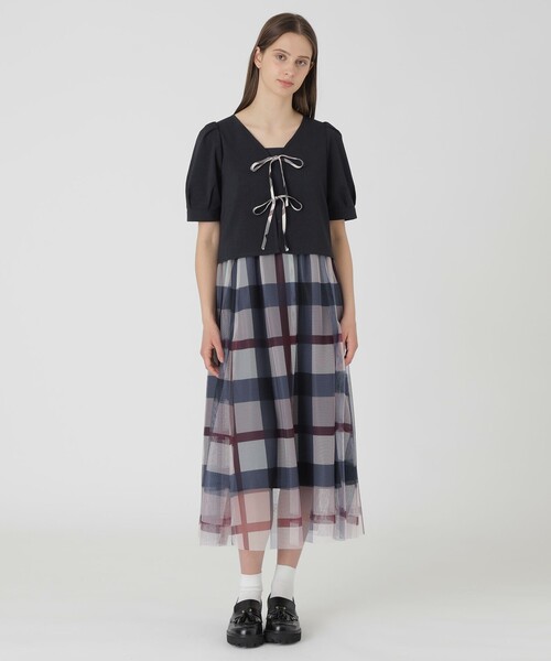 BLUE LABEL CRESTBRIDGE(ブルーレーベルクレストブリッジ)の「【sweetコラボ】クレストブリッジチェックチュールプリントドレスセット(ワンピース・レディース・パープル系その他4/レッド/ピンク系その他3・40/38/36)」の2枚目の写真
