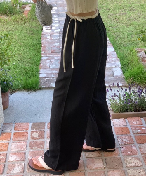 leune(ルネ)の「ウエストリボンワイドパンツ(その他パンツ・レディース・ブラック/ピンク・FREE)」の1枚目の写真