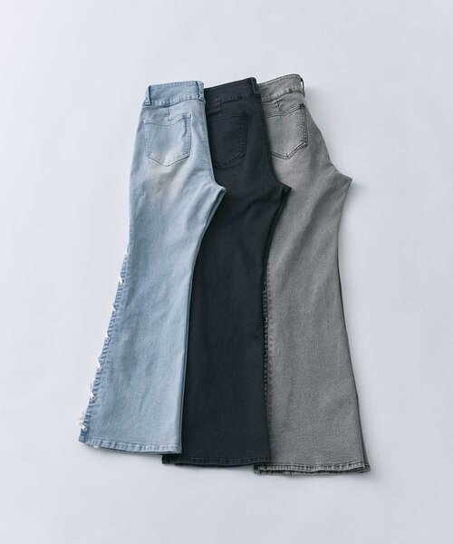 Belle Charme(ベルシャルム)の「【Belle Charme】Side Lace-up Flare Denim(デニムパンツ・レディース・グレー/サックスブルー/ブラック・SMALL/MEDIUM/LARGE)」の14枚目の写真