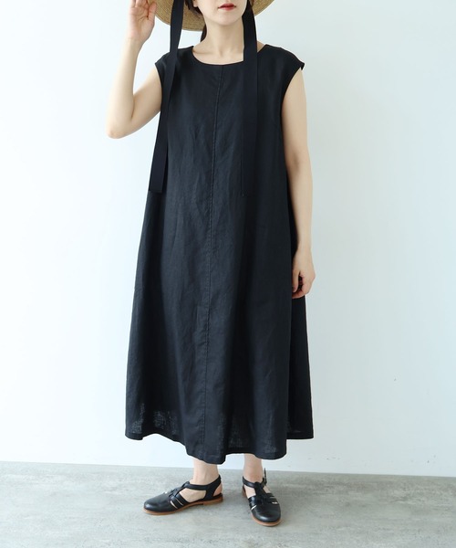 yuni(ユニ )の「40/1 Linen one-piece(ワンピース・レディース・ブラック/キナリ・FREE)」の4枚目の写真