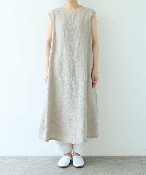 yuni(ユニ )の「40/1 Linen one-piece(ワンピース・レディース・ブラック/キナリ・FREE)」の14枚目の写真