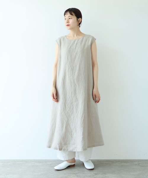 yuni(ユニ )の「40/1 Linen one-piece(ワンピース・レディース・ブラック/キナリ・FREE)」の11枚目の写真