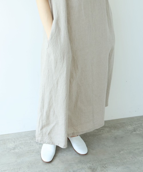 yuni(ユニ )の「40/1 Linen one-piece(ワンピース・レディース・ブラック/キナリ・FREE)」の21枚目の写真