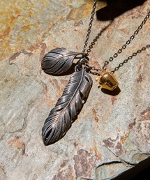 ability（アビリティ）の「HARIM ハリム / SILVER NECKLACE Leaf feather with golden apple シルバー925フェザーネックレス / ST-HRP021SV（ネックレス）」