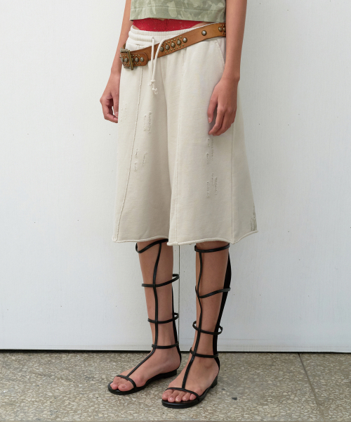 CUT-OFF DAMAGE SHORTS BEIGE（その他パンツ）｜THEVINYLHOUSE