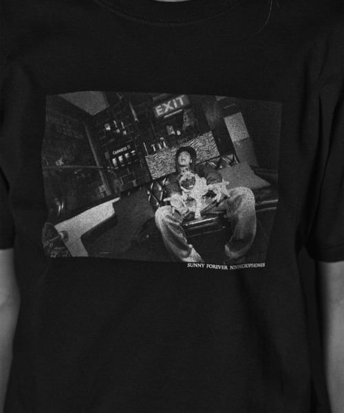 NineMicrophones(ナインマイクロフォンズ)の「SUNNY TEE(Tシャツ/カットソー・メンズ・ブラック/ホワイト・MEDIUM/SMALL/XX-LARGE/X-LARGE/LARGE)」の10枚目の写真