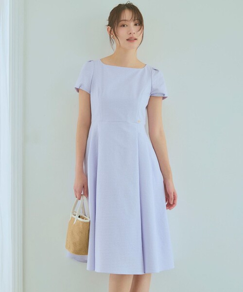 TOCCA(トッカ)の「MELLOW PUFF ドレス(ワンピース・レディース・ネイビー系/ライラック系・00/0/2/4/6)」の4枚目の写真