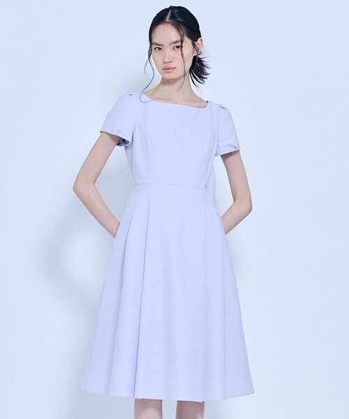 TOCCA(トッカ)の「MELLOW PUFF ドレス(ワンピース・レディース・ネイビー系/ライラック系・00/0/2/4/6)」の6枚目の写真