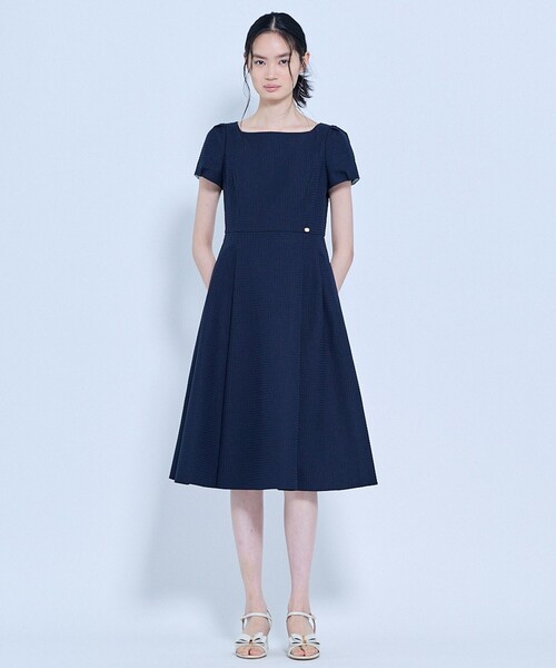 TOCCA(トッカ)の「MELLOW PUFF ドレス(ワンピース・レディース・ネイビー系/ライラック系・00/0/2/4/6)」の8枚目の写真