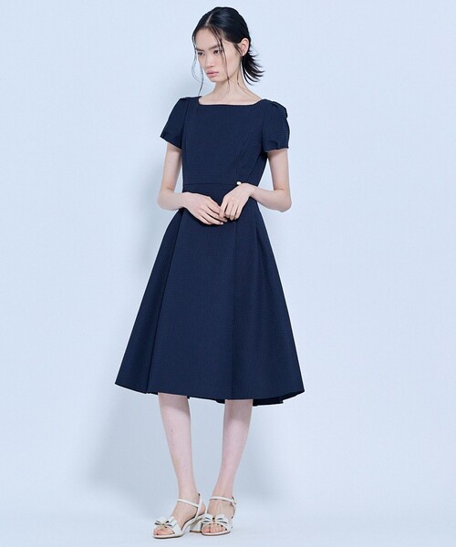 TOCCA(トッカ)の「MELLOW PUFF ドレス(ワンピース・レディース・ネイビー系/ライラック系・00/0/2/4/6)」の9枚目の写真