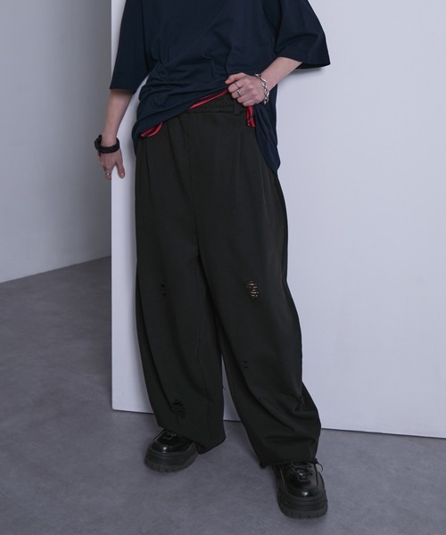 EMMA CLOTHES(エマクローズ)の「distressed sweat baggy pants/ダメージスウェットバギーパンツ【黒色コラボ】(スウェットパンツ・メンズ・ブラック/グレー・S/M)」の18枚目の写真