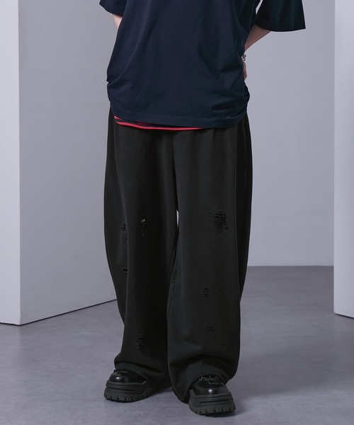 EMMA CLOTHES(エマクローズ)の「distressed sweat baggy pants/ダメージスウェットバギーパンツ【黒色コラボ】(スウェットパンツ・メンズ・ブラック/グレー・S/M)」の19枚目の写真