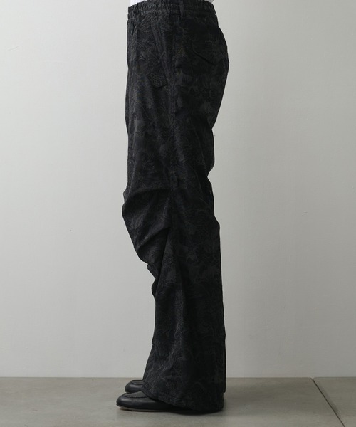 TAAKK(ターク)の「【TAAKK】別注PARACHUTE PANTS(その他パンツ・メンズ・ホワイト/ブラック・3/2)」の13枚目の写真