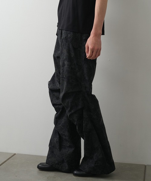TAAKK(ターク)の「【TAAKK】別注PARACHUTE PANTS(その他パンツ・メンズ・ホワイト/ブラック・3/2)」の22枚目の写真