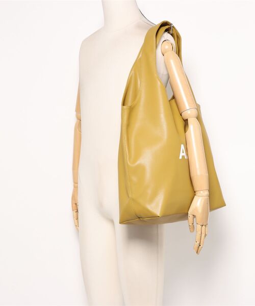 A.P.C.（アーペーセー）の「TOTE NINON（トートバッグ・メンズ・グリーン系その他・XS）」の5枚目の写真