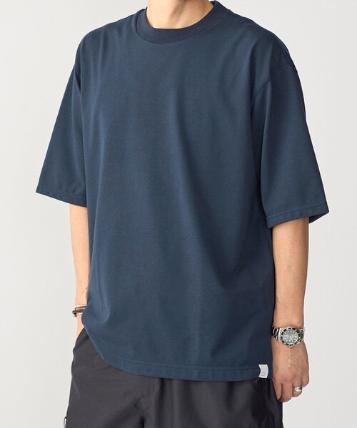 SHIPS(シップス)の「THYARD: COOLMAX(R) クルーネック Tシャツ(Tシャツ/カットソー・メンズ・ブラック/ネイビー/グレー/ホワイト・2/3/4)」の4枚目の写真