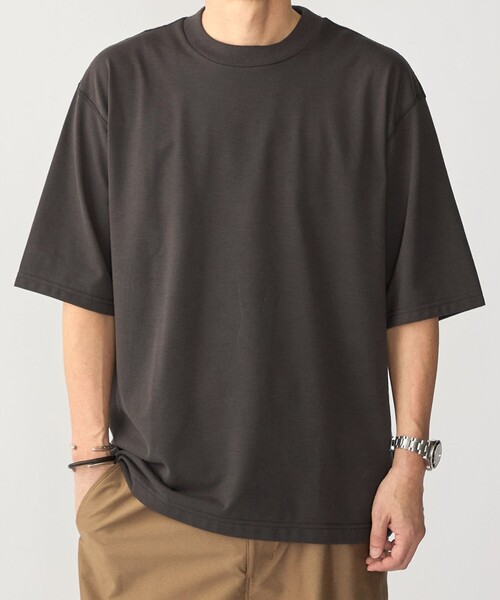 SHIPS(シップス)の「THYARD: COOLMAX(R) クルーネック Tシャツ(Tシャツ/カットソー・メンズ・ブラック/ネイビー/グレー/ホワイト・2/3/4)」の3枚目の写真