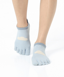 THUMBTOE（トント）の「ピラティス 滑り止め付き 五本指ソックス - Fluffy（スポーツグッズ）」