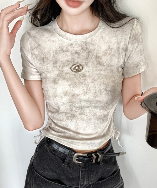 Sibra(シブラ)の「きらきら 綿95%ラメサイドギャザー半袖トップス(Tシャツ/カットソー・レディース・ホワイト/ベージュ/ブラック・M)」の15枚目の写真