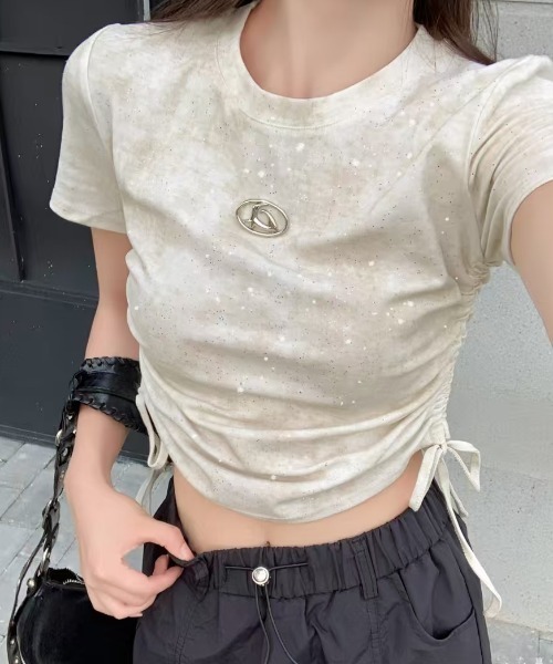 Sibra(シブラ)の「きらきら 綿95%ラメサイドギャザー半袖トップス(Tシャツ/カットソー・レディース・ホワイト/ベージュ/ブラック・M)」の16枚目の写真