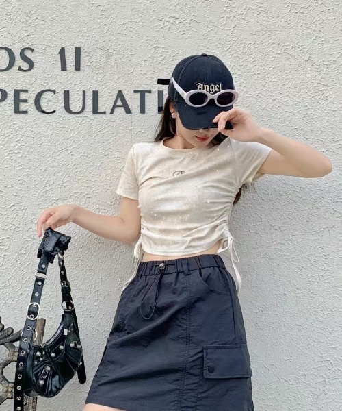 Sibra(シブラ)の「きらきら 綿95%ラメサイドギャザー半袖トップス(Tシャツ/カットソー・レディース・ホワイト/ベージュ/ブラック・M)」の18枚目の写真