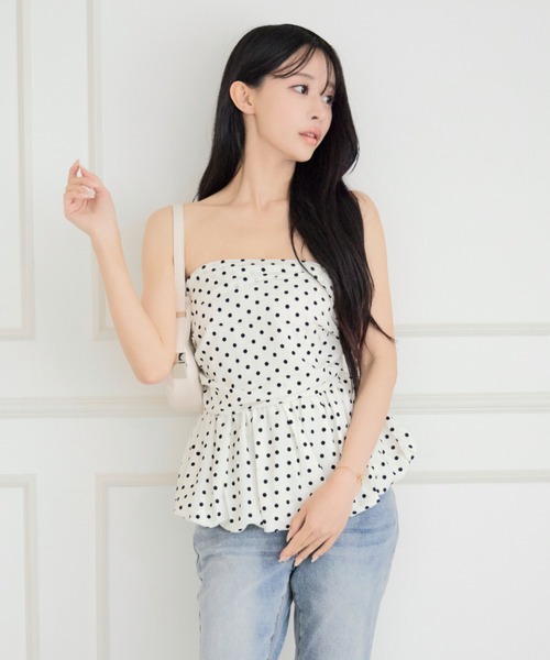 ALLuRing ChaRm(アリュリングチャーム)の「Dot Peplum Bandeau Top / ドットペプラムバンドゥトップ(チューブトップ・レディース・ブラック/ホワイト・FREE)」の21枚目の写真