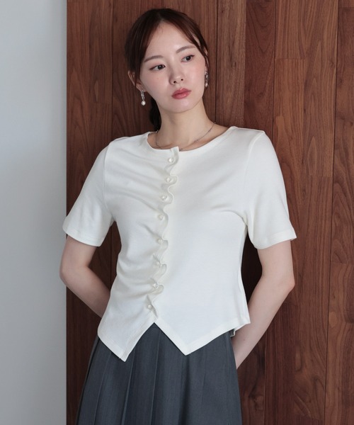 J by blue(ジェイバイブルー)の「《新色追加》フロントギャザーリブカットソー(Tシャツ/カットソー・レディース・ブラック/ブルー/オフホワイト/ブラウン・MEDIUM)」の8枚目の写真