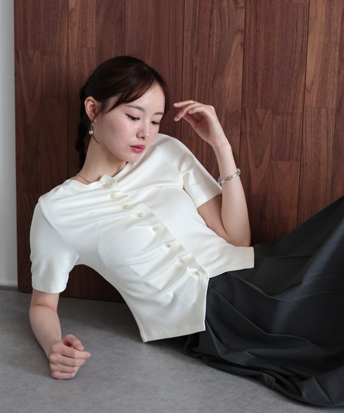 J by blue(ジェイバイブルー)の「《新色追加》フロントギャザーリブカットソー(Tシャツ/カットソー・レディース・ブラック/ブルー/オフホワイト/ブラウン・MEDIUM)」の11枚目の写真