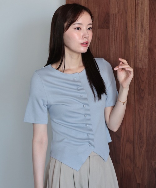 J by blue(ジェイバイブルー)の「《新色追加》フロントギャザーリブカットソー(Tシャツ/カットソー・レディース・ブラック/ブルー/オフホワイト/ブラウン・MEDIUM)」の14枚目の写真